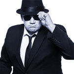 Blues Brothers Band Musiker Portrait schwarz weiß Wien – ausdrucksstarkes Künstlerportrait WILKE